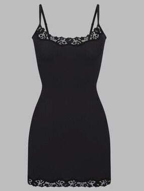 SKIMS FITS EVERYBODY LACE SLIP DRESS M